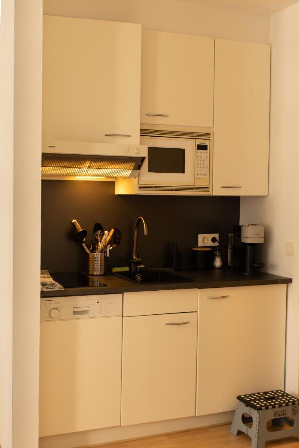 Modern - Neu - Gemutlich - Self Checkin - Zentral - Strassenbahn 38 Zum Ring Apartment Viena Exterior foto